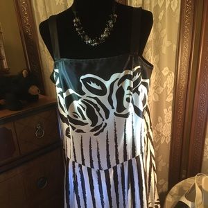 🌞👇🏾DressBarn Stripe